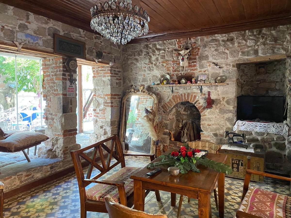 Pergamon Pension Бергама Экстерьер фото