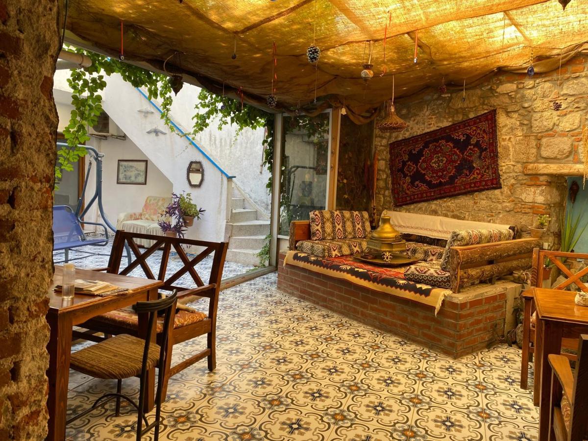 Pergamon Pension Бергама Экстерьер фото