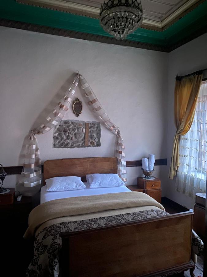 Pergamon Pension Бергама Экстерьер фото